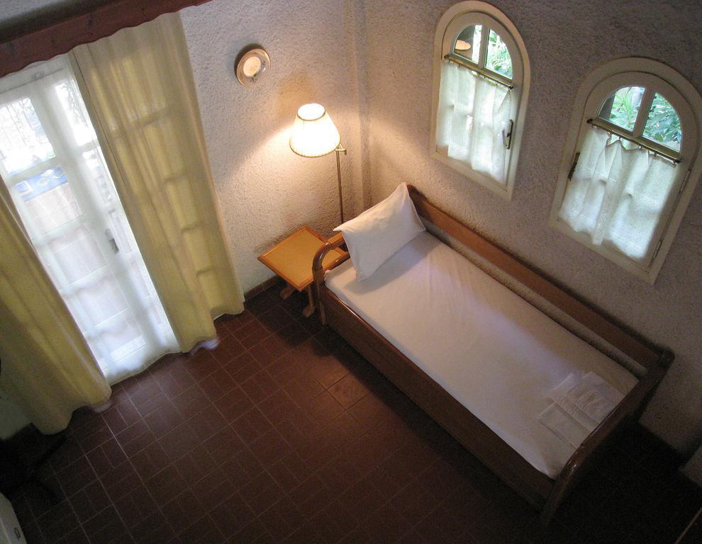 Taygete Studios Ступа Экстерьер фото
